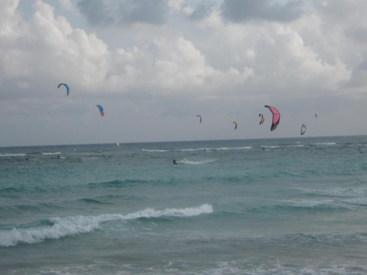 فندق Pgs -Surf, Work, Relax كرايست تشيرش المظهر الخارجي الصورة